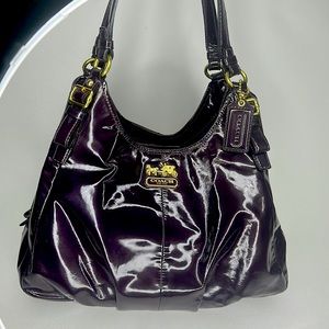 COACH Madison Maggie Hobo Bag Patent Leather Eggplant #18760